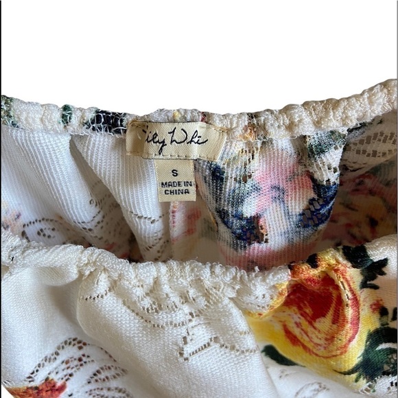 lily White Off The Shoulder Blouse S - Picture 3 of 3